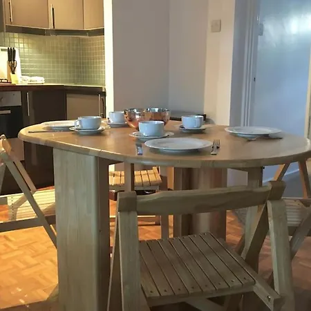Victoria Park 1 Bedroom Flat London Exterior photo